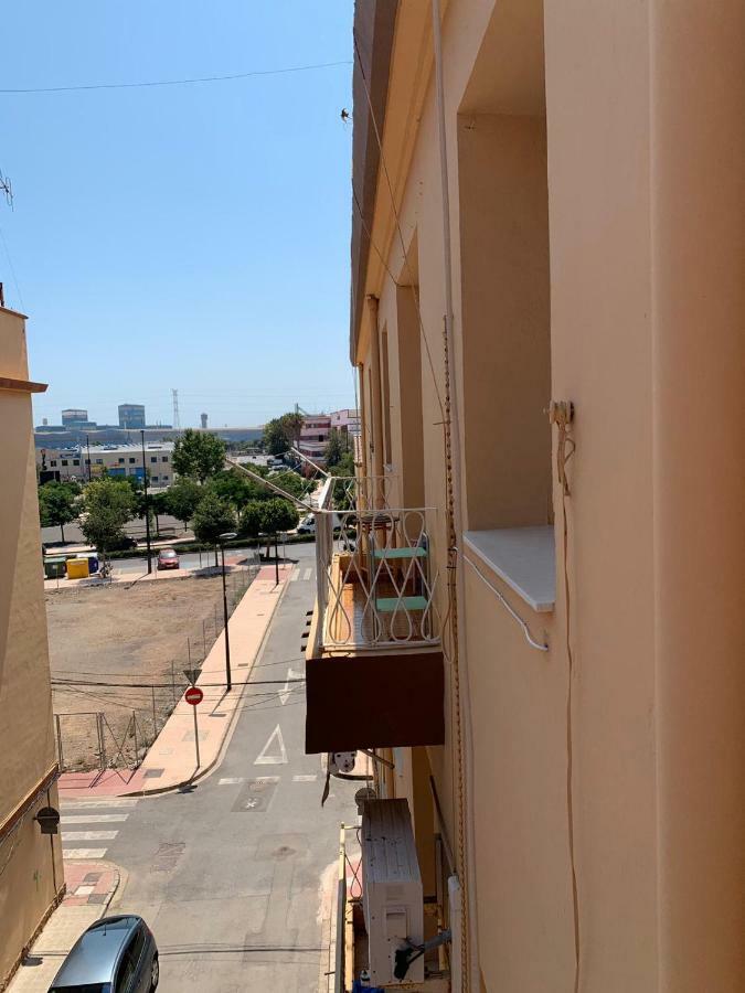 La Casa De Los Tres Amigos Sagunto Eksteriør billede